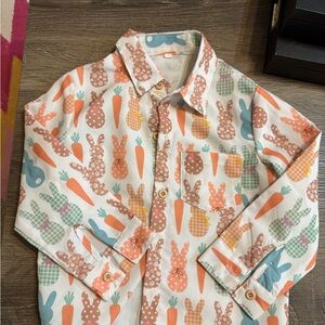 Kids Bunny and Carrot Print Button Down Shirt